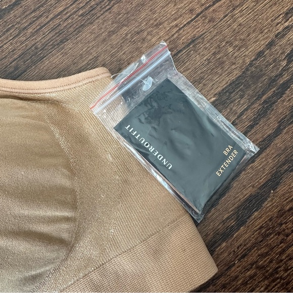 NWT Underoutfit Comfort Shaping bra, size XL - Picture 3 of 6
